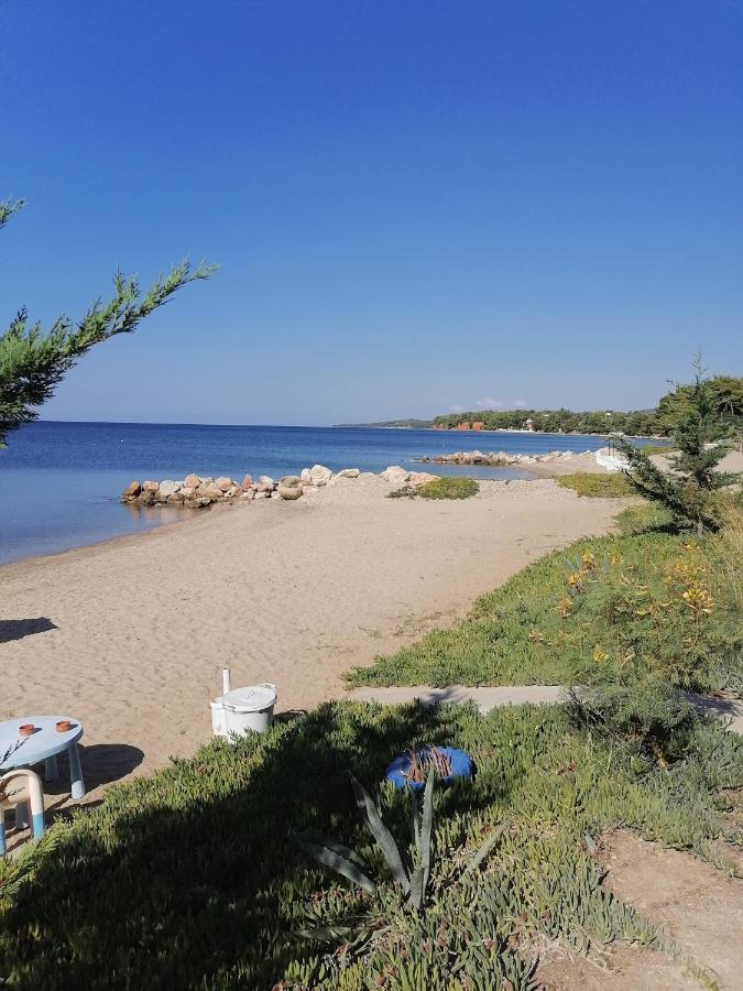 ניקיטי Porto Almira Beachfront House מראה חיצוני תמונה