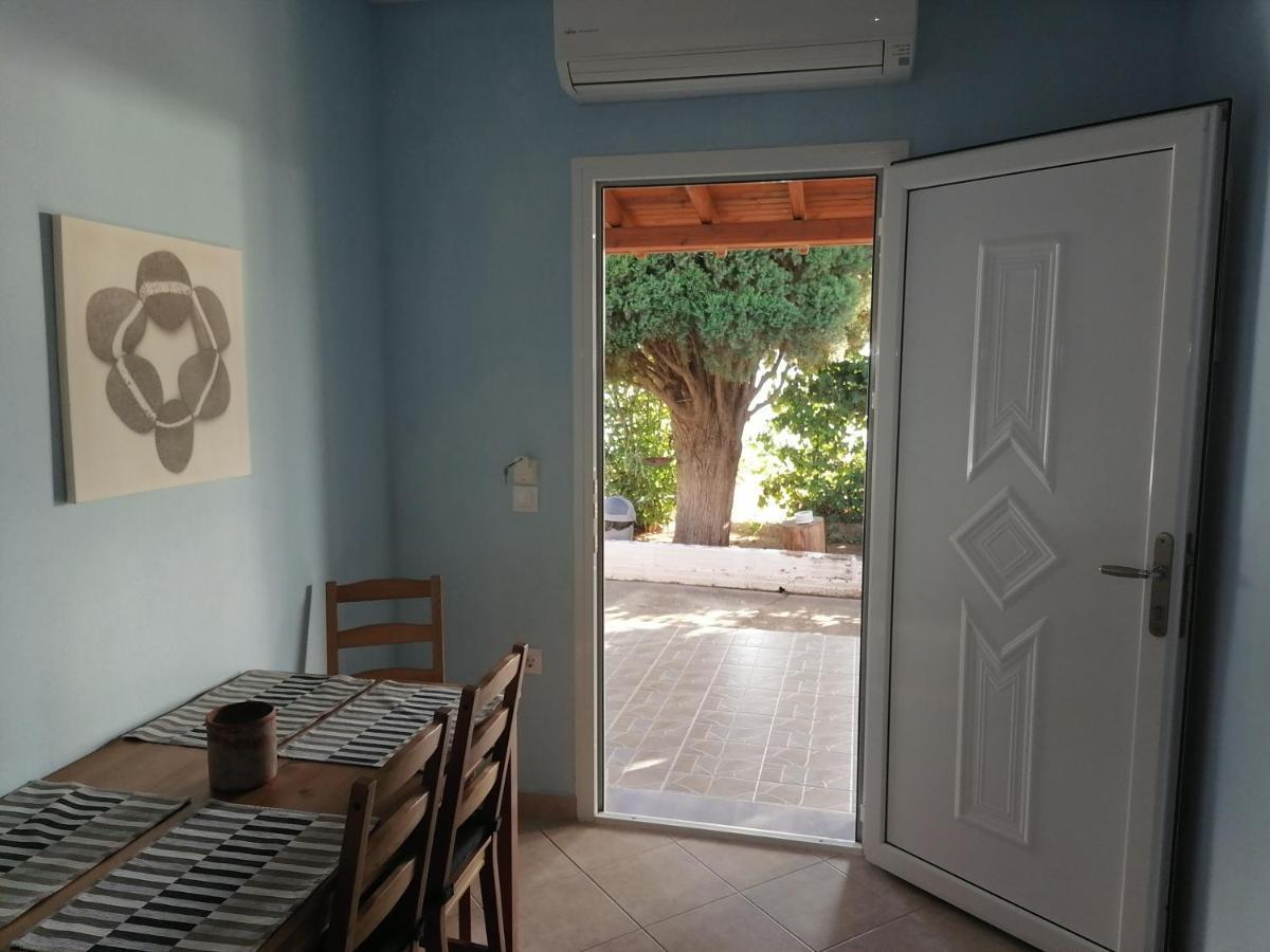 ניקיטי Porto Almira Beachfront House מראה חיצוני תמונה