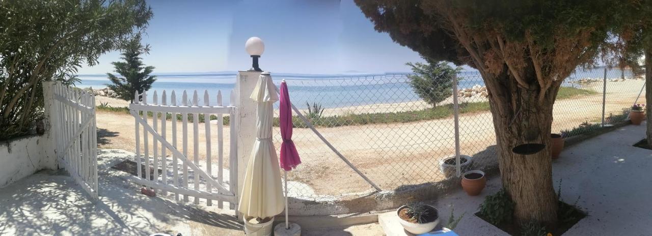 ניקיטי Porto Almira Beachfront House מראה חיצוני תמונה