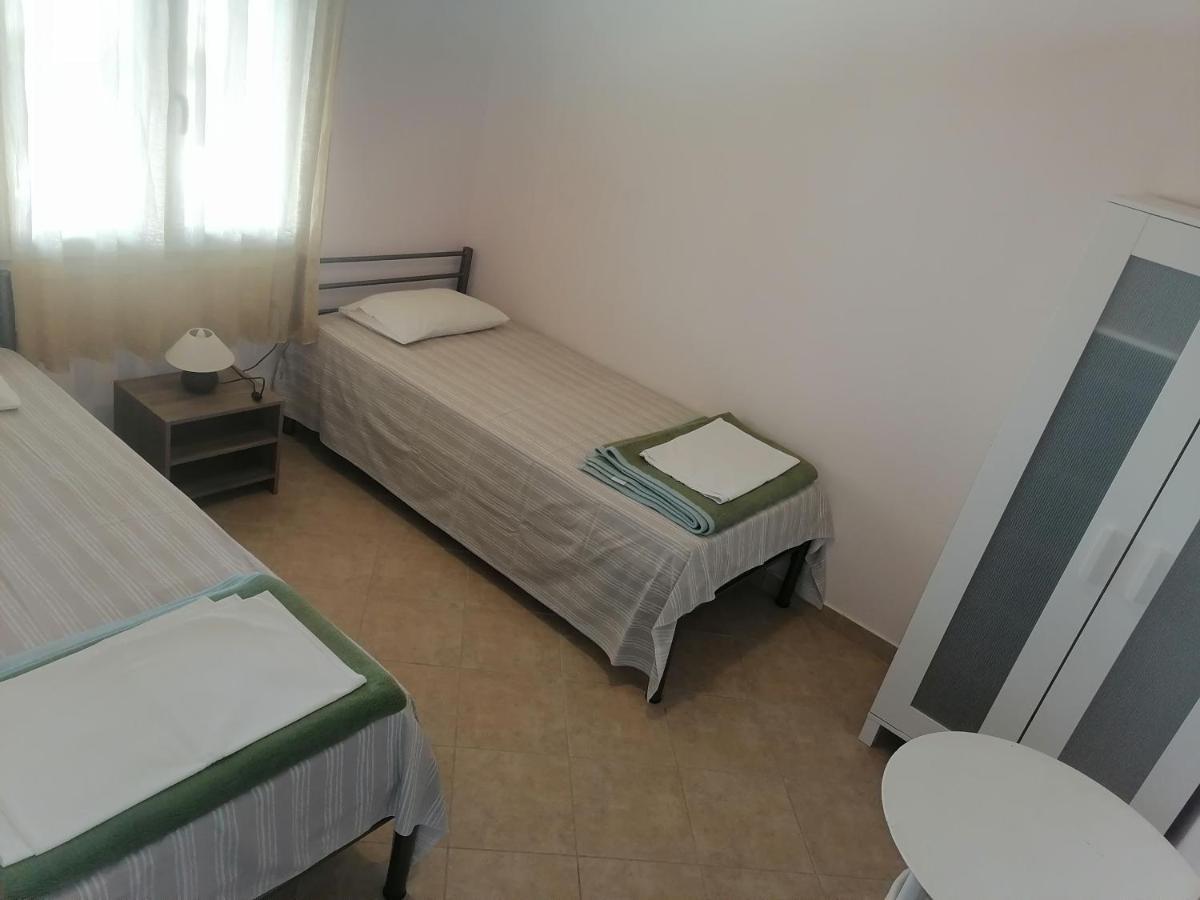 ניקיטי Porto Almira Beachfront House מראה חיצוני תמונה